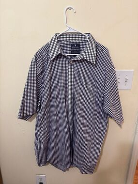 Stafford Black & White Gingham Short-Sleeve Button-Down Shirt